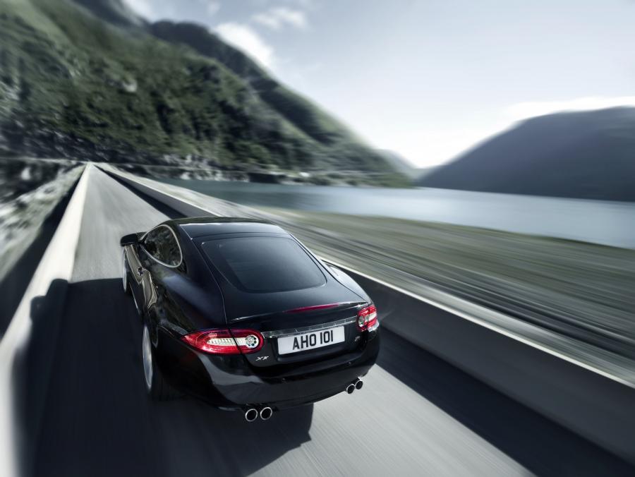  Jaguar XKR Coupe 2009 года  (фото 130 из 132)